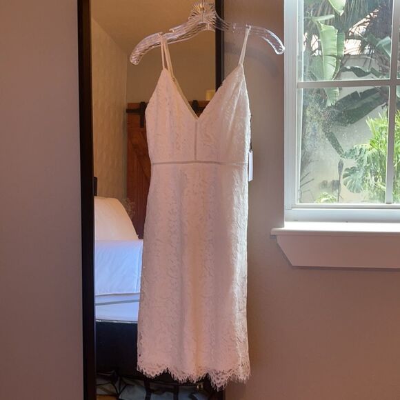 NWT ASTR The Label - Lattice Inset Lace Dress - Picture 6 of 8